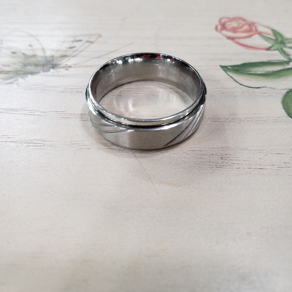 Stainless Steel Spinner Ring